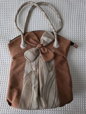 Concubine Women's Rust & Cream Floral Accent Tote Bag